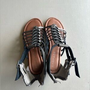 RAMPAGE sandals